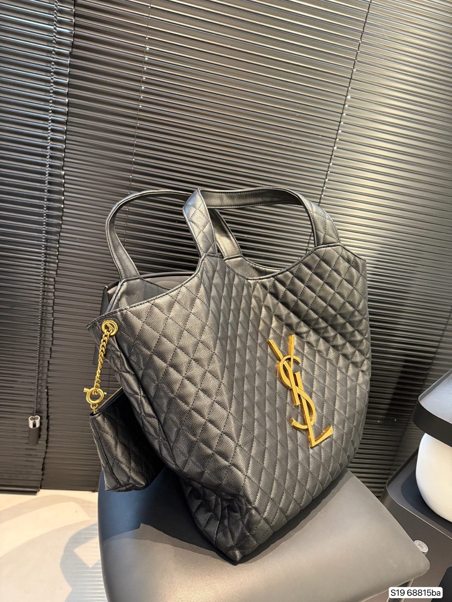 SAINT LAURENT ICARE Tote Bag | 38x34cm Effortless Edge | Signature Matte Logo & Luxe Leather