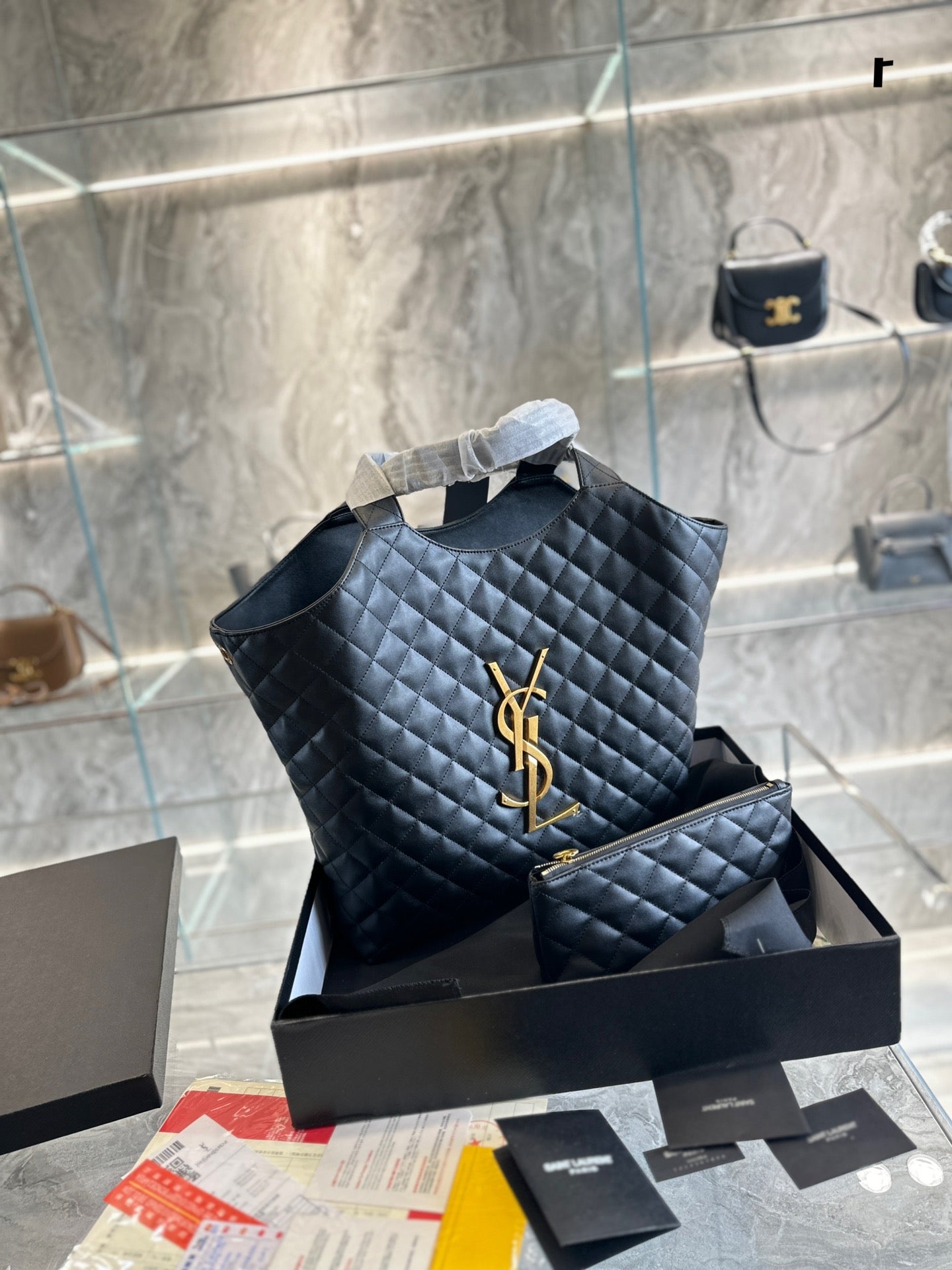 SAINT LAURENT YSL Oversized Logo Tote Bag | 40cm Power Silhouette | Minimalist Commuter Essential