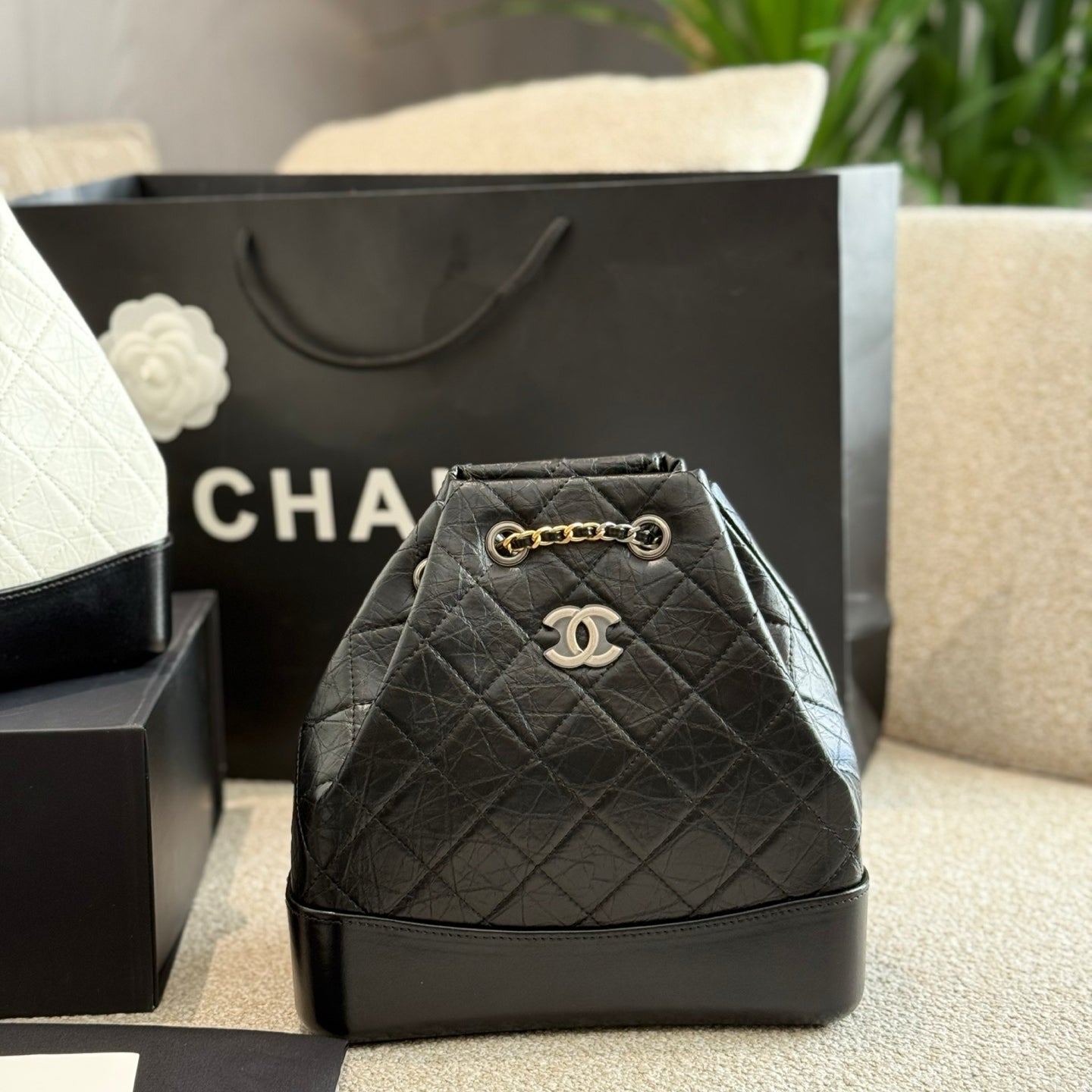 Chanel Upgraded Classic Flap Bag with Chain Luxurious Calfskin Shoulder Crossbody Bag Timeless Black for Women