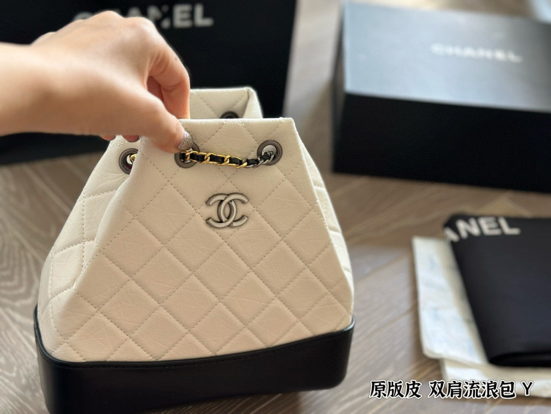 Chanel Upgraded Classic Flap Bag with Chain Luxurious Calfskin Shoulder Crossbody Bag Timeless Black for Women