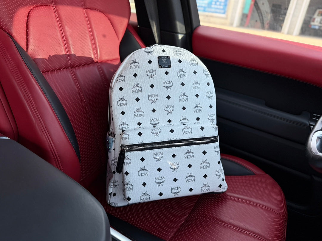 McM Stark Visetos Oversized Backpack | 2K Gold-Plated Rivets & Vintage Monogram Coated Canvas | Unisex Cognac Brown | 40CM Luxury Travel Bag