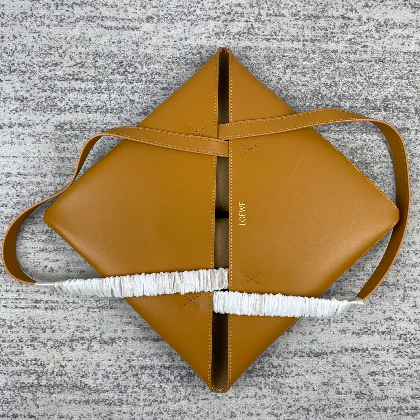 Loewe Puzzle Fold Handbag Foldable Design Multi Functional Crossbody Bag Luxurious Calfskin for Casual Work Style