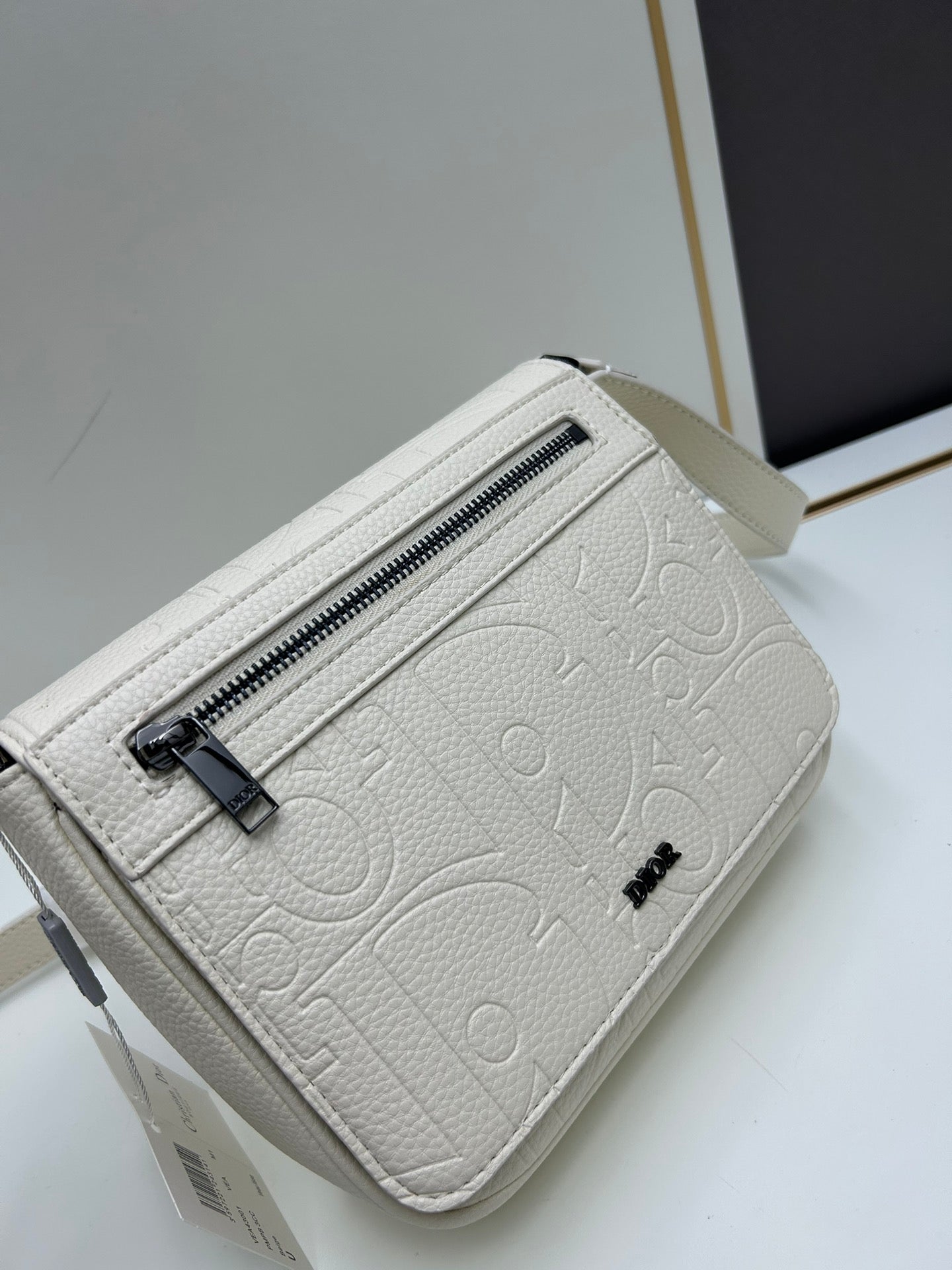 Dior Men's 2024 Fall Messenger Bag|Magnetic Flap & Adjustable Strap|Gravity Embossed Leather|Luxury Crossbody Bag with Dust Cover