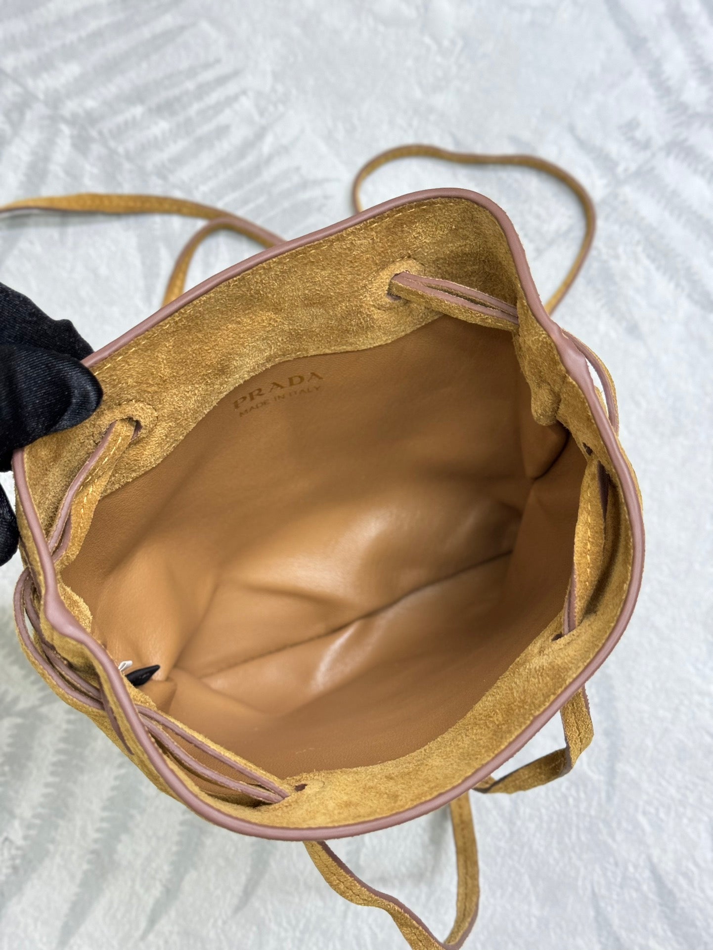 ๐ Mini Drawstring Crossbody Bag - Premium Suede & Lambskin | Dual Straps + Top Hardware | 20cm Cute Casual Purse