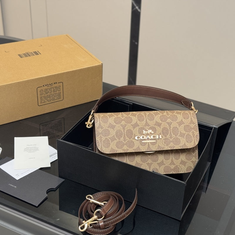COACH-INSPIRED RETRO CHIC SHOULDER BAG | Vintage Revival Leather Tote for Timeless Office Elegance