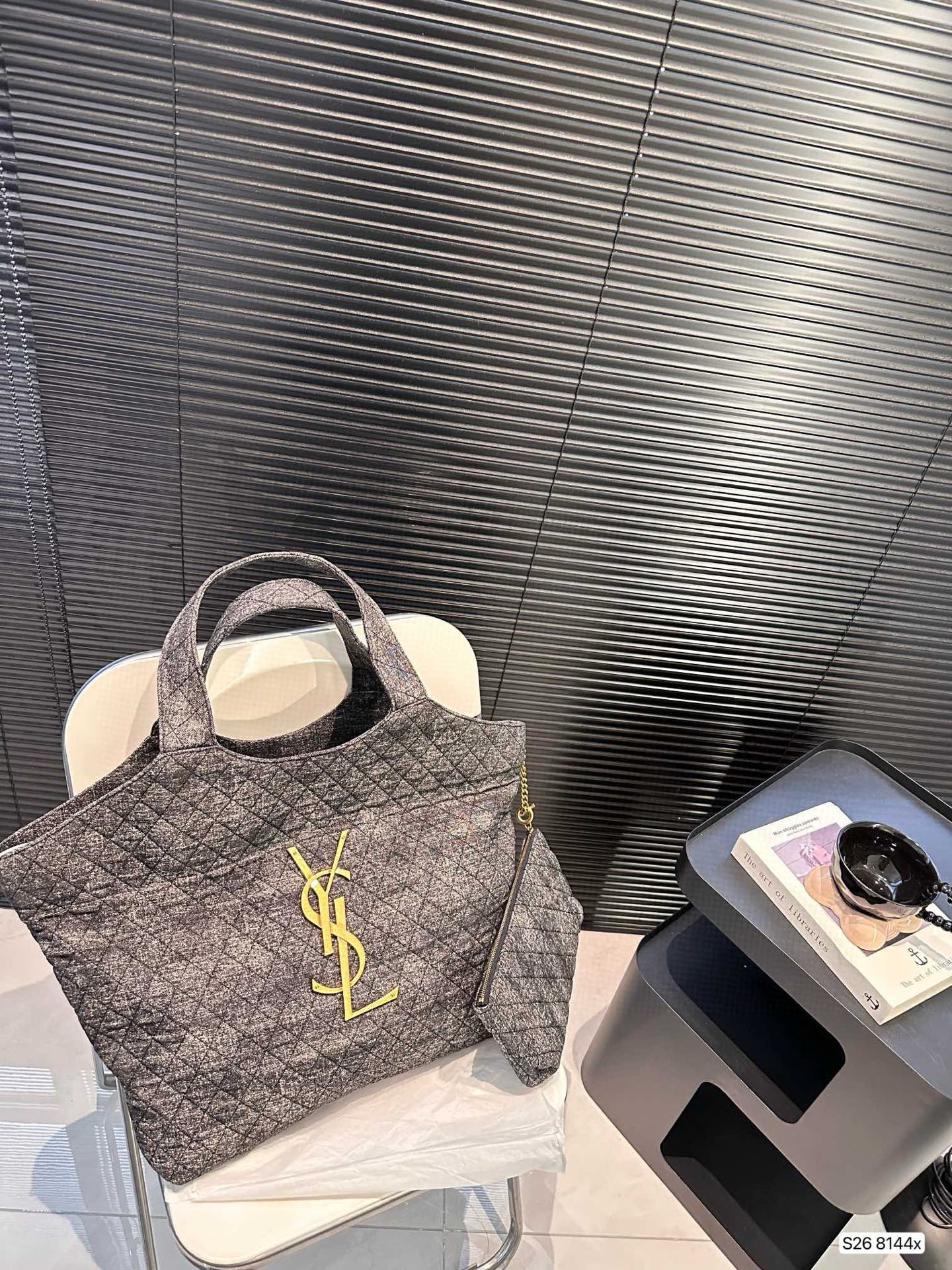 SAINT LAURENT ICARE Tote Bag | 38x34cm Effortless Edge | Signature Matte Logo & Luxe Leather