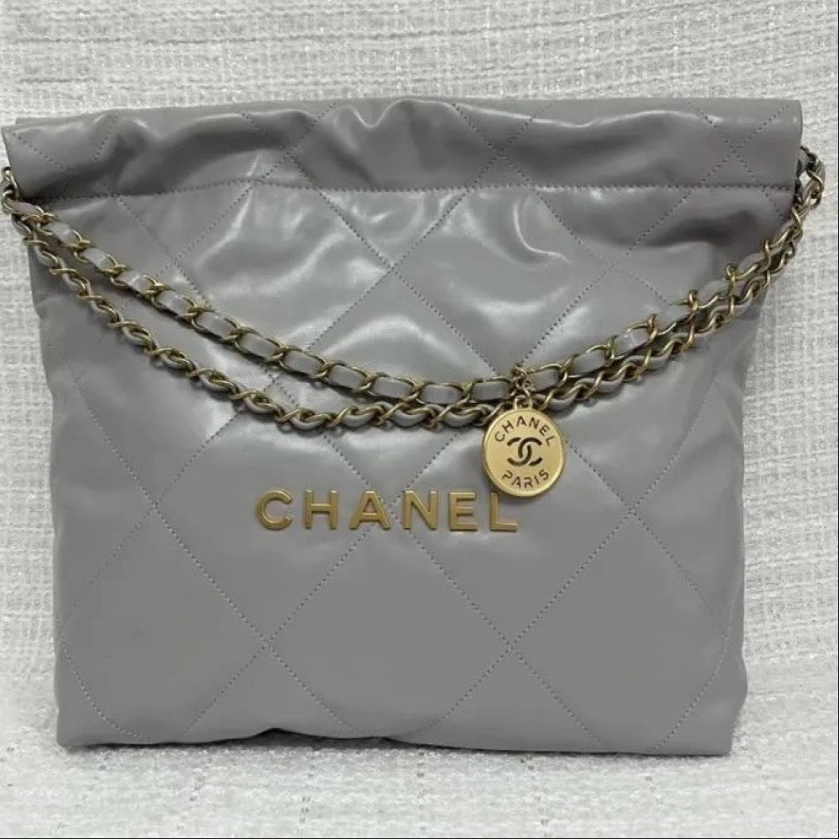 Chanel 22 Bag Light Grey Calfskin Leather Large Capacity Shoulder Handbag with Gold Hardware | Women’s Luxury Tote Bag