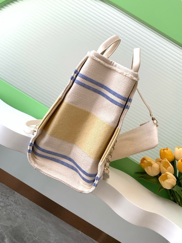Chanel 25C Early Spring Limited Edition ๐น Beach Tote ๐๏ธ | Large Lemon Yellow ๐ | Surf-Inspired Design + Spacious | Ultimate Vacation Luxury