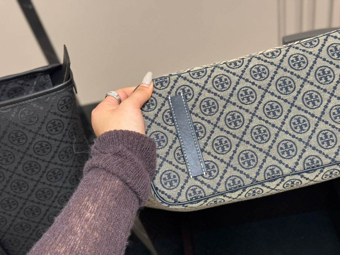 Tory Burch 2024 Trending Tote Bag | 32x28cm Spacious & Stylish | Youth Favorite Commuter Bag