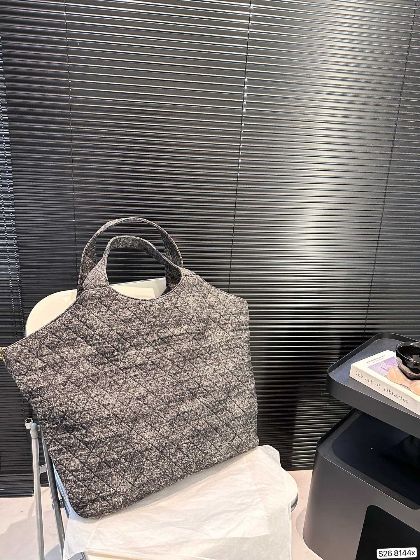 SAINT LAURENT ICARE Tote Bag | 38x34cm Effortless Edge | Signature Matte Logo & Luxe Leather