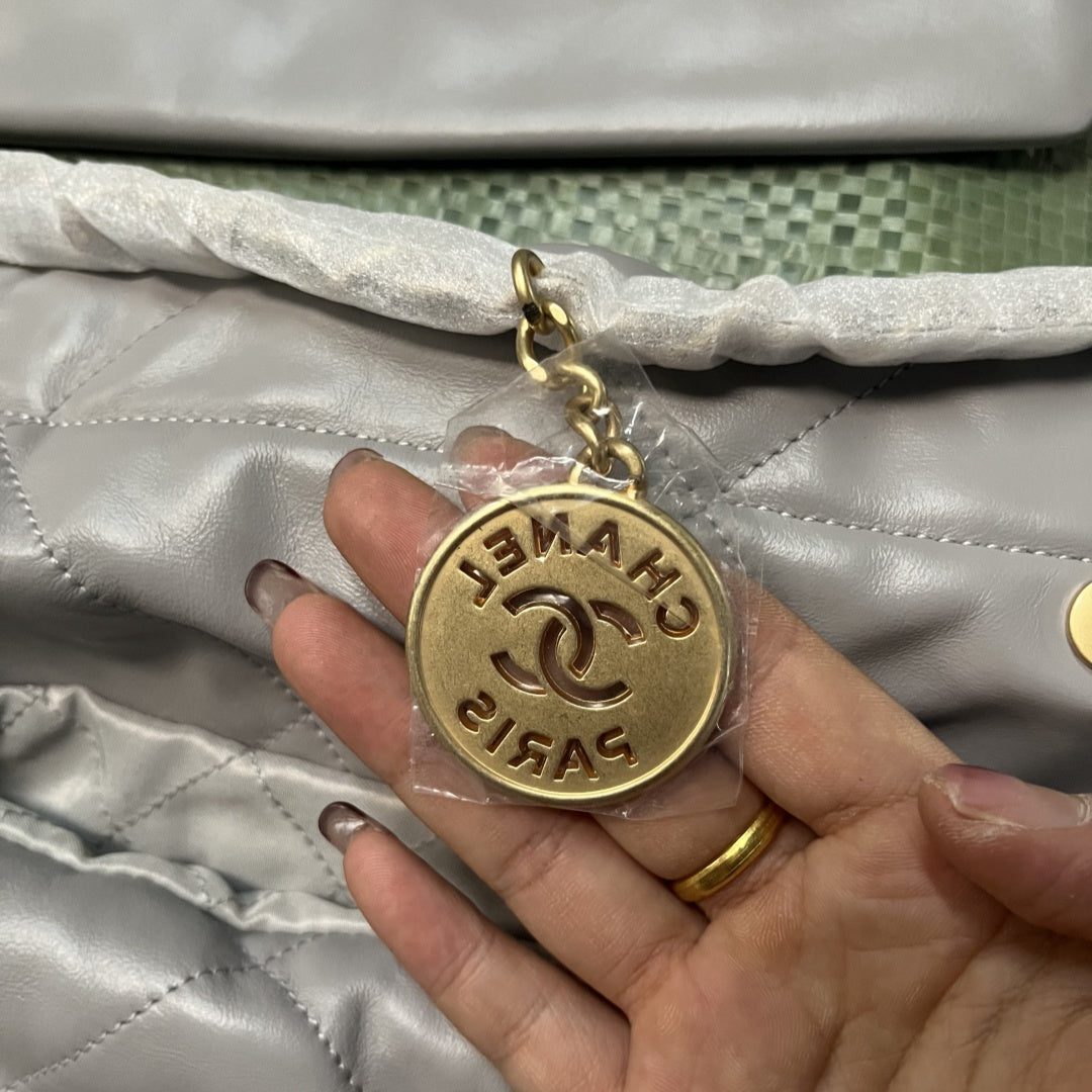 Chanel 22 Bag Light Grey Calfskin Leather Large Capacity Shoulder Handbag with Gold Hardware | Women’s Luxury Tote Bag