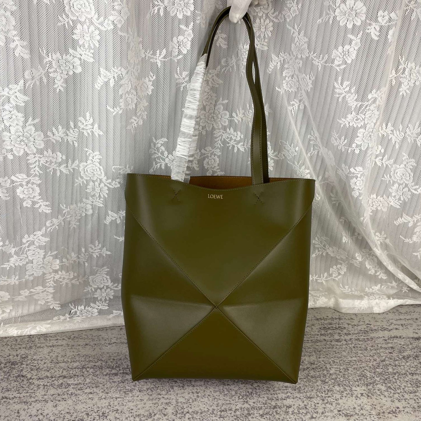 Loewe Puzzle Fold Handbag Foldable Design Multi Functional Crossbody Bag Luxurious Calfskin for Casual Work Style