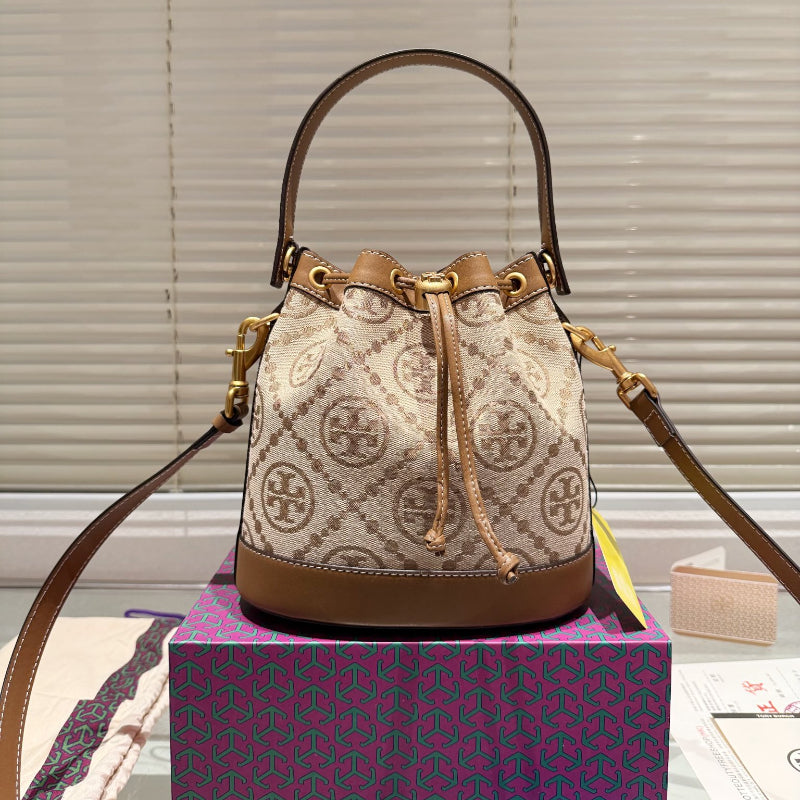 TORY BURCH Monogram 2021 Summer Navy Blue Canvas Drawstring Bucket Bag Retro Jacquette Trim Casual Chic Design (21x12x21cm)