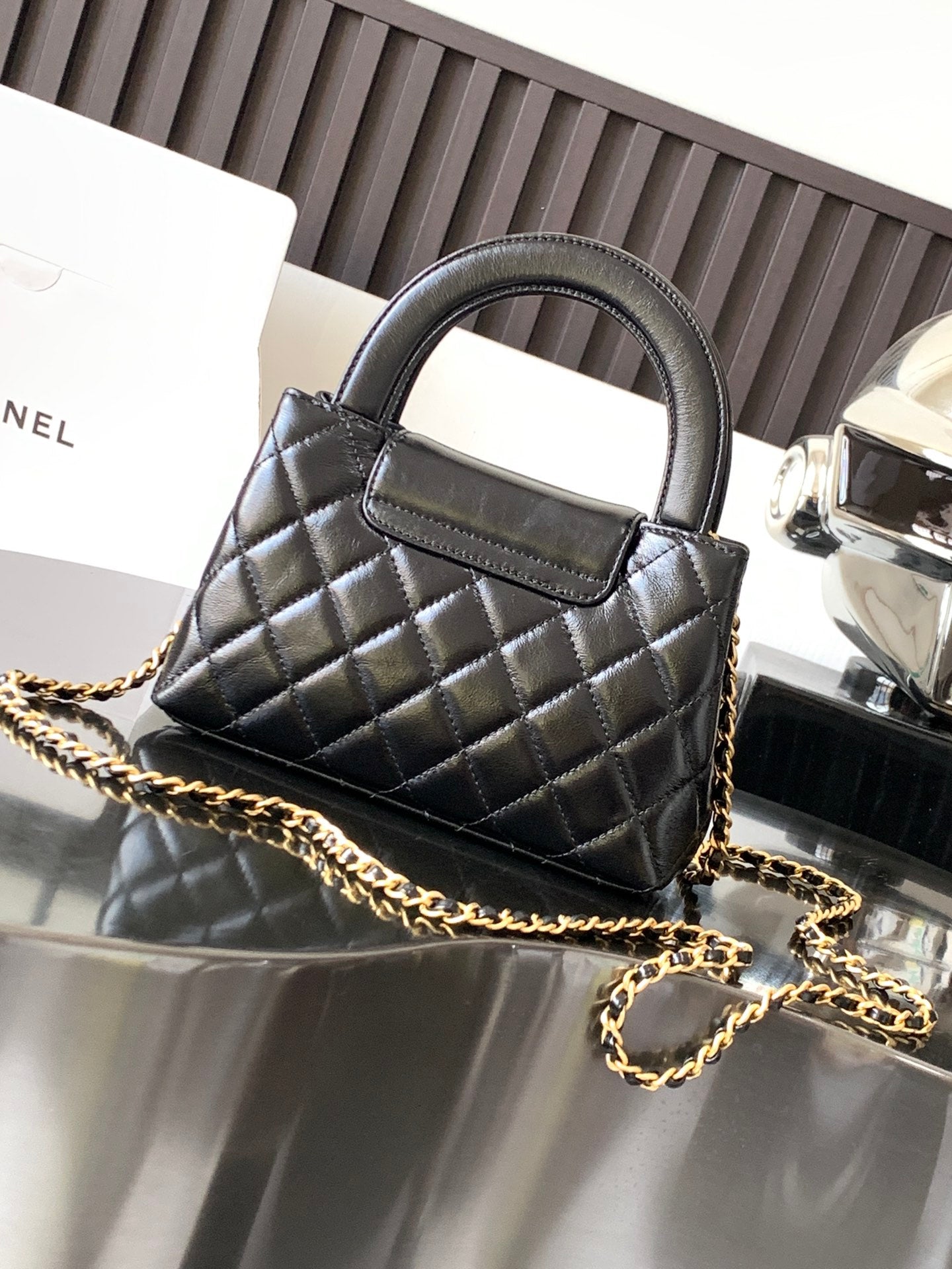 CHANEL 23K Kelly Chain Shoulder Bag | Calfskin Vintage Hardware Top Handle Bag | 19cm Luxury Crossbody