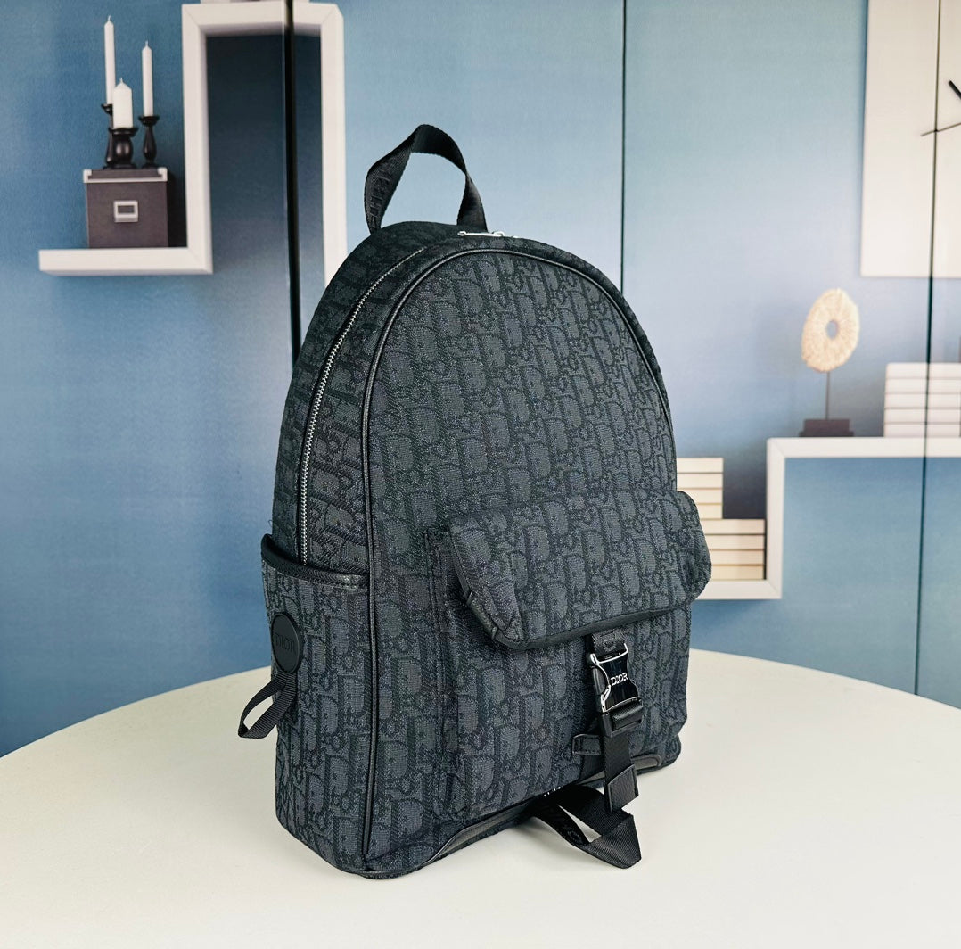 2023 Techwear Unisex Backpack - 30x40x13cm Waterproof Urban Daypack with Anti-Theft Design (Men's Stylish Rucksack)