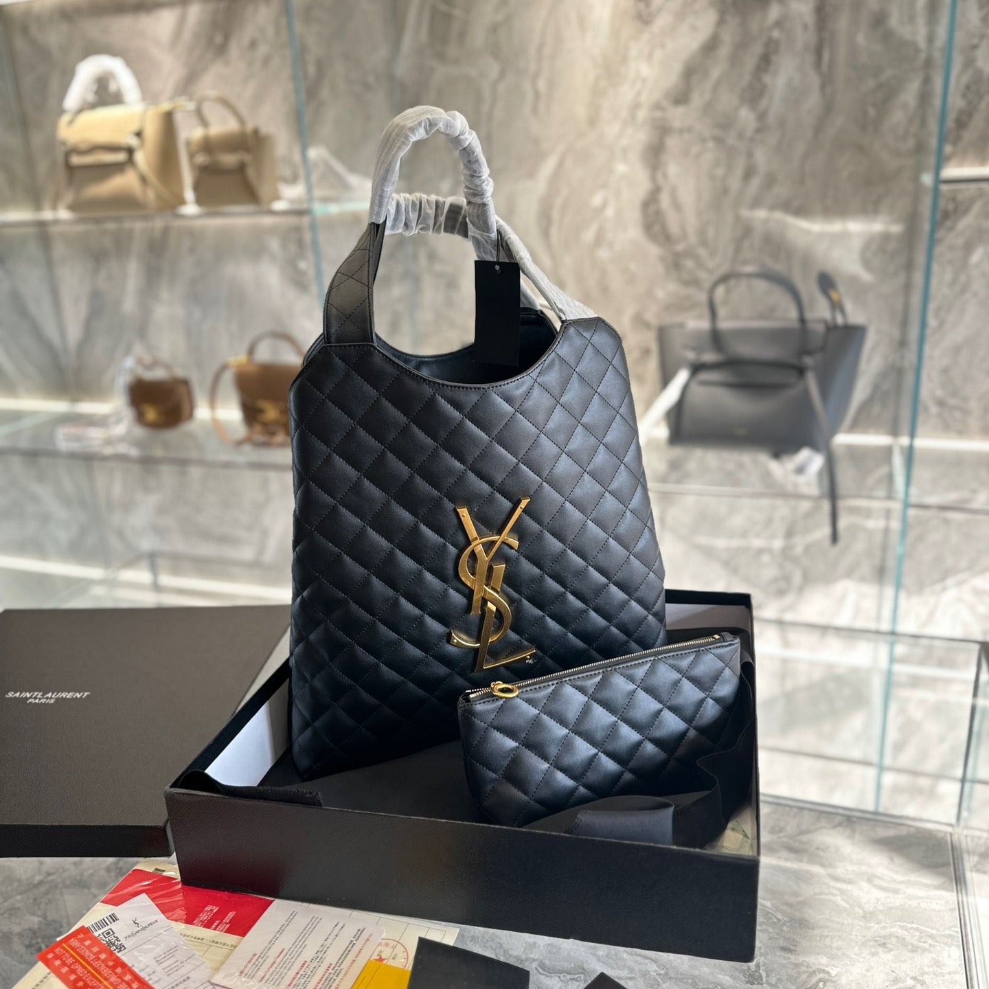 SAINT LAURENT YSL Oversized Logo Tote Bag | 40cm Power Silhouette | Minimalist Commuter Essential