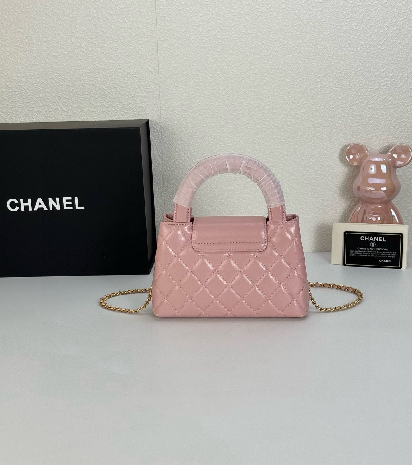 Chanel 24 Fall-Winter Camellia Bag | Virginie Viard's Timeless Symbol | 20cm Runway Masterpiece