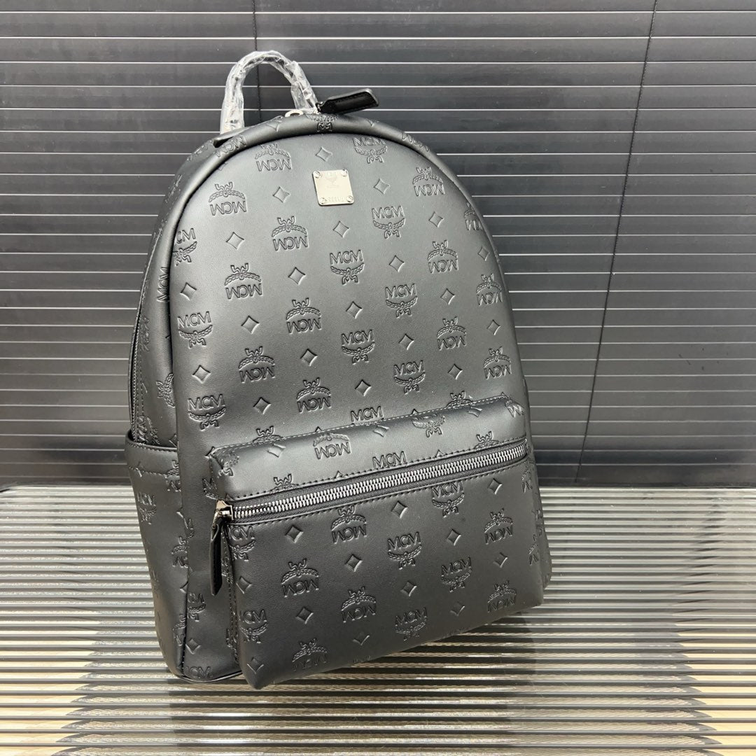 McM Stark Visetos Oversized Backpack | 2K Gold-Plated Rivets & Vintage Monogram Coated Canvas | Unisex Cognac Brown | 40CM Luxury Travel Bag