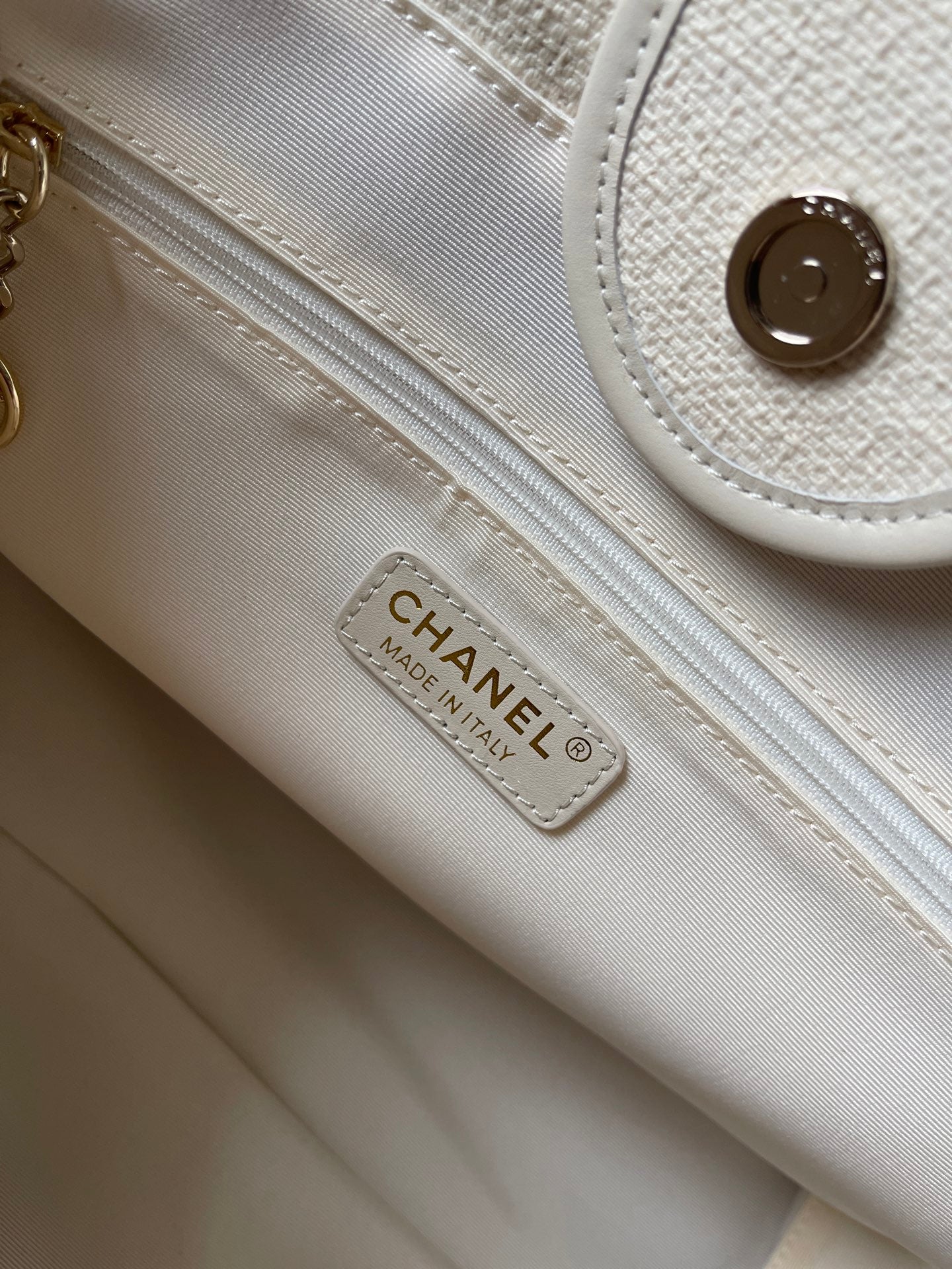 Chanel 2025 Apricot Beach Tote | Mother & Baby Canvas Bag with Leather Handles | Spacious 38×32×18cm Travel Shopper