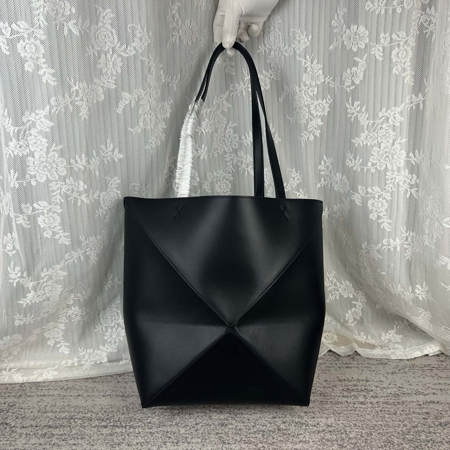 Loewe Puzzle Fold Handbag Foldable Design Multi Functional Crossbody Bag Luxurious Calfskin for Casual Work Style