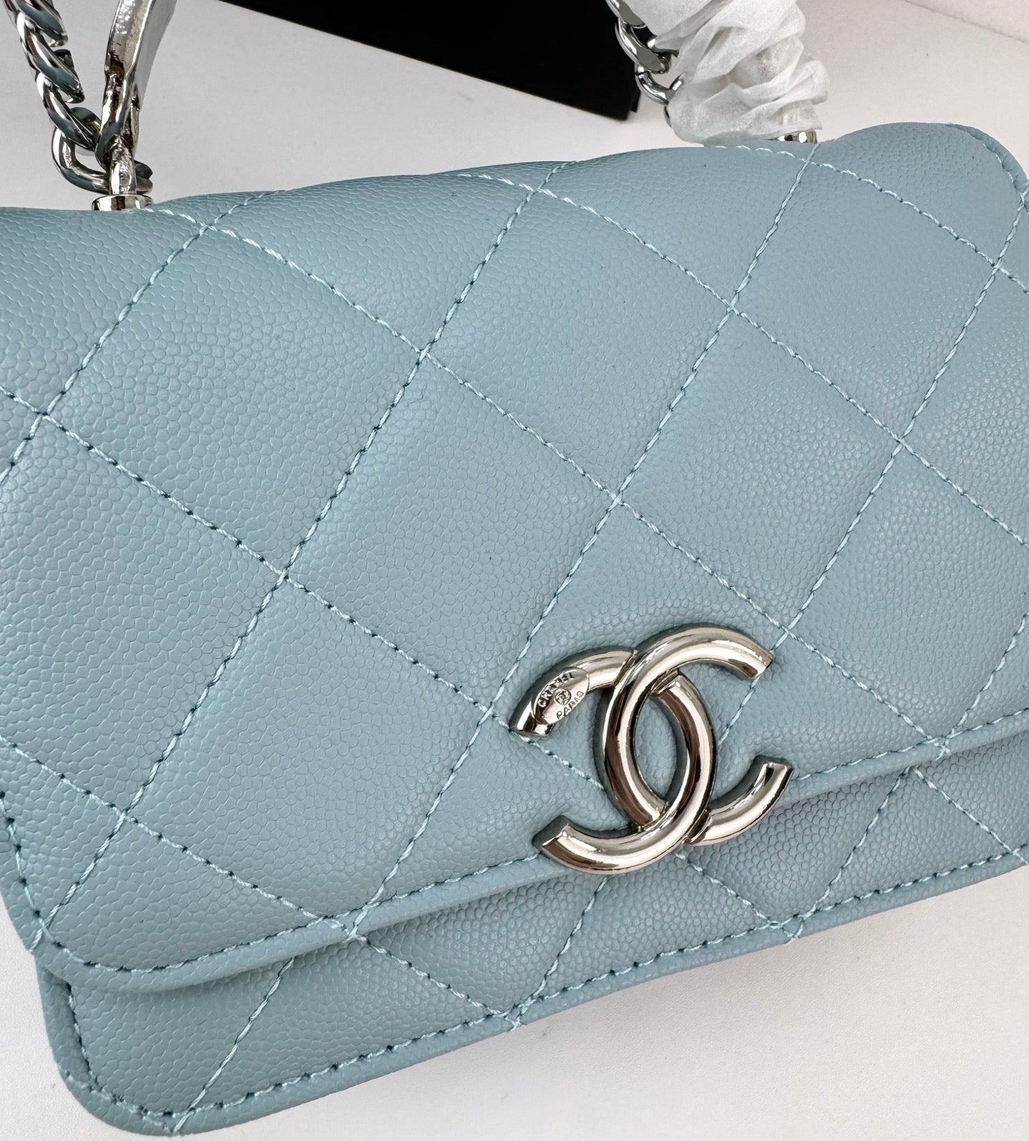 Chanel 22S White Enamel Handle Bag | Mini Sweet & Chic Crossbody | Detachable Woven Strap & Silver Logo