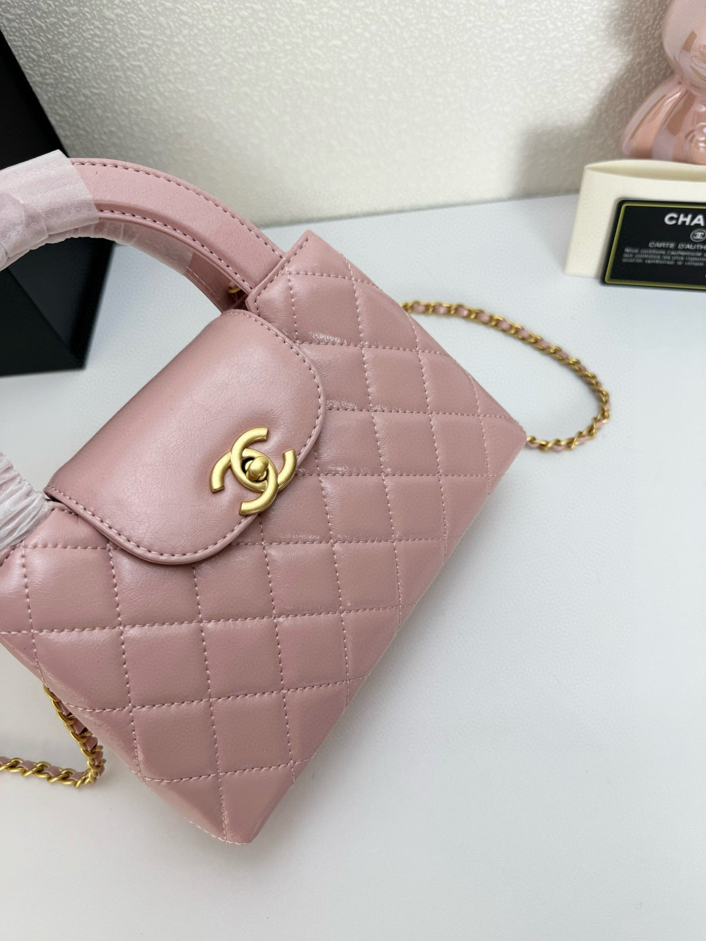 Chanel 24 Fall-Winter Camellia Bag | Virginie Viard's Timeless Symbol | 20cm Runway Masterpiece