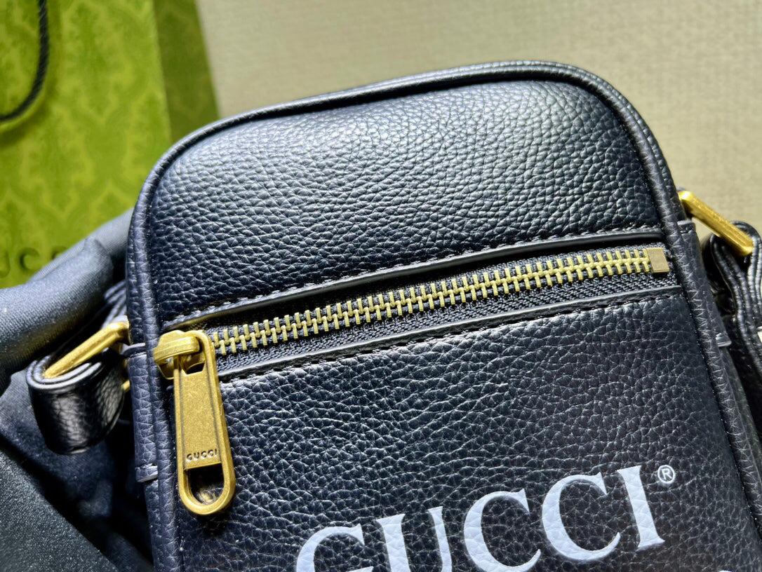 Vintage Gucci Monogram Men's Full-grain Leather Crossbody Bag - 13x18x5cm Retro 80s Document Pouch Design