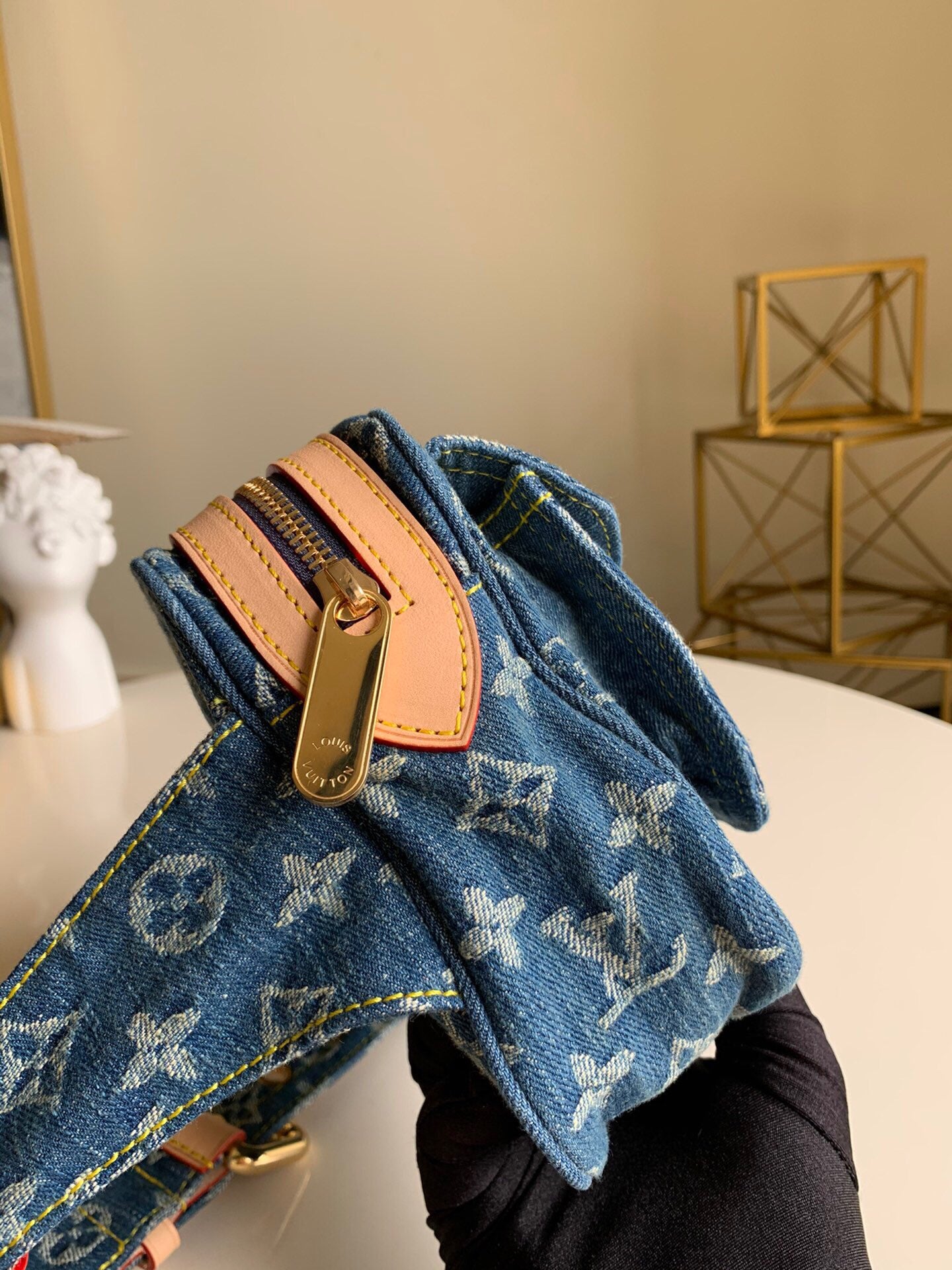 【RARE COLLECTIBLE】Louis Vuitton LV Vintage Limited Edition Denim Handbag | Timeless Retro Style | 25cm Classic Size | Full Set Packaging