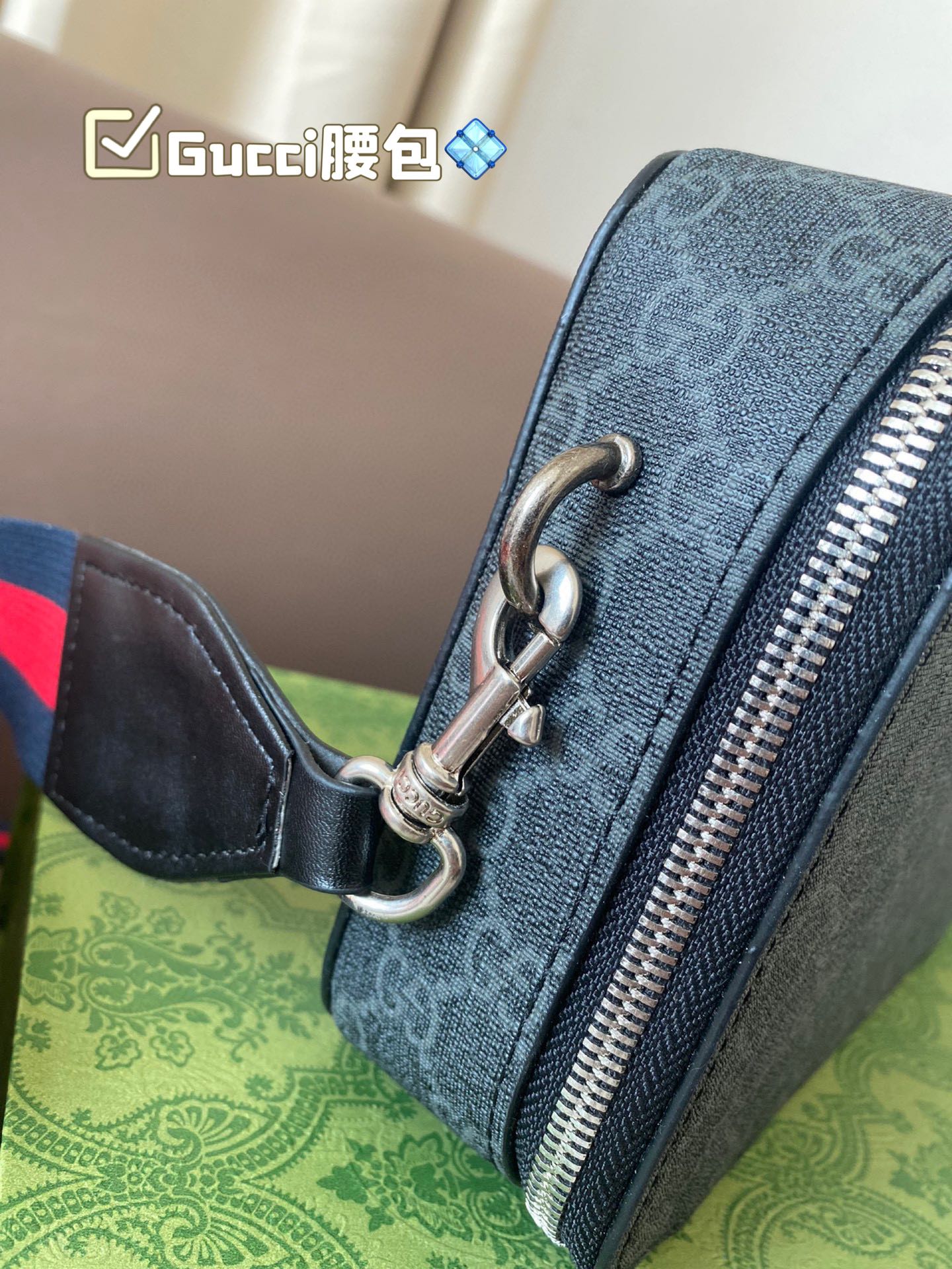 Gucci Unisex 24×16cm Minimalist Tote Bag - Genderless Versatile Design for Commute, Travel & Daily Use