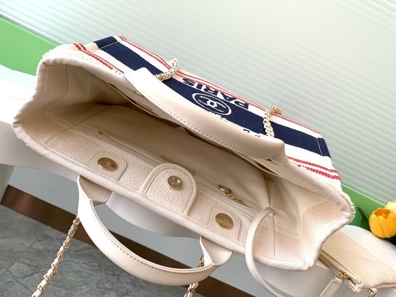 Chanel 25C Early Spring Limited Edition Beach Tote 🏖️🍋 | Medium Lemon Yellow | Surf-Inspired Holiday Design | Vacation-Ready Luxury