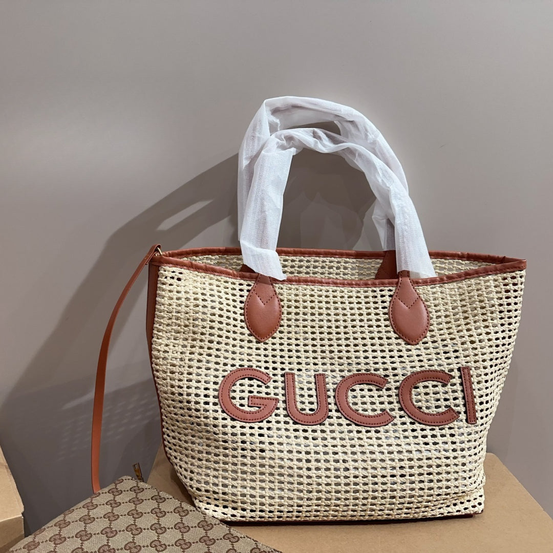 GUCCI Raffia Tote Bag with Gift Box 30x29cm 2024 Summer New Woven Beach Bag (Designer Vacation Essential)