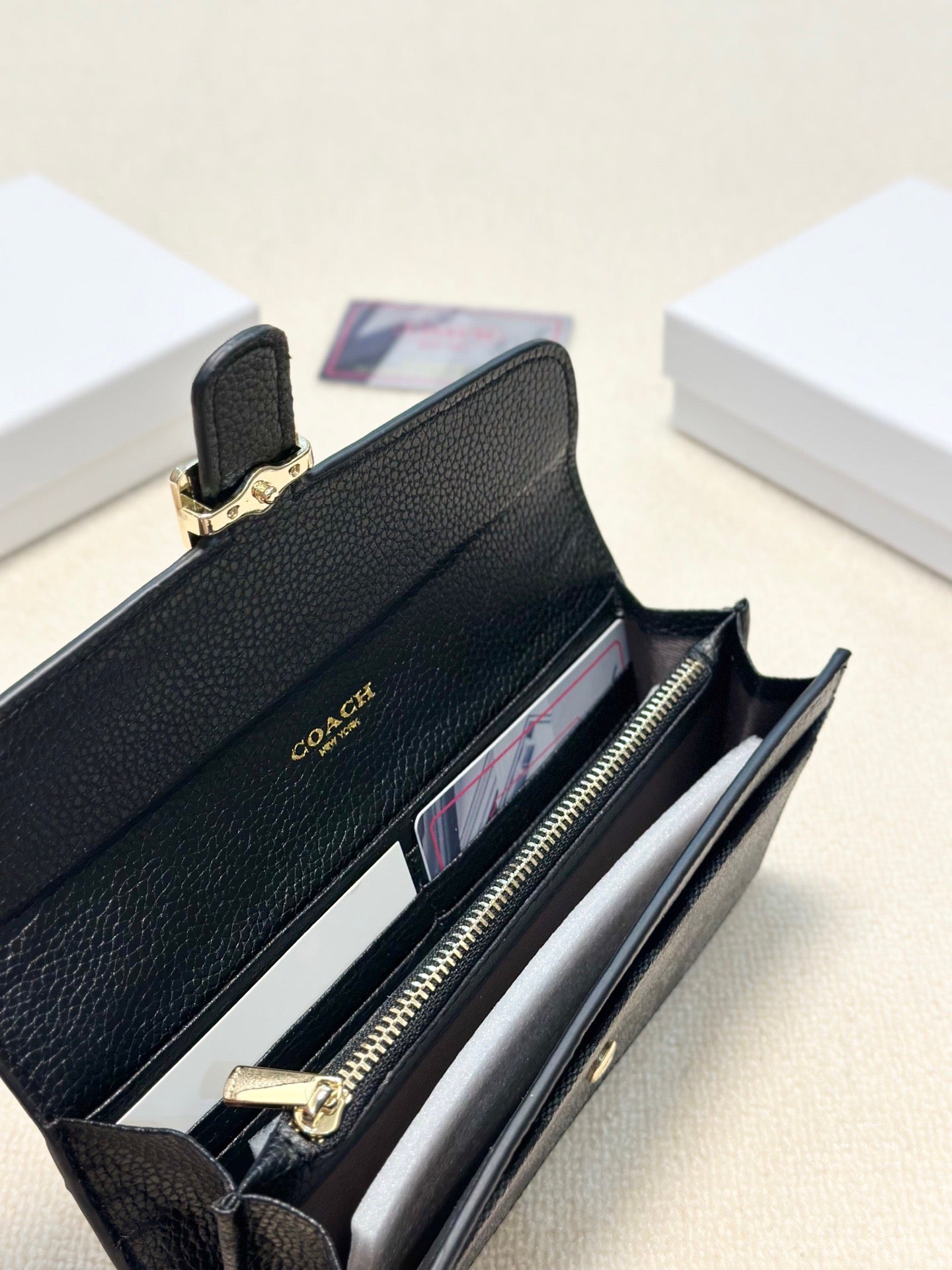 Coach-Style 19x10 Black Genuine Leather Clutch - Exquisite Craftsmanship, Spacious Interior, Luxe & Minimalist