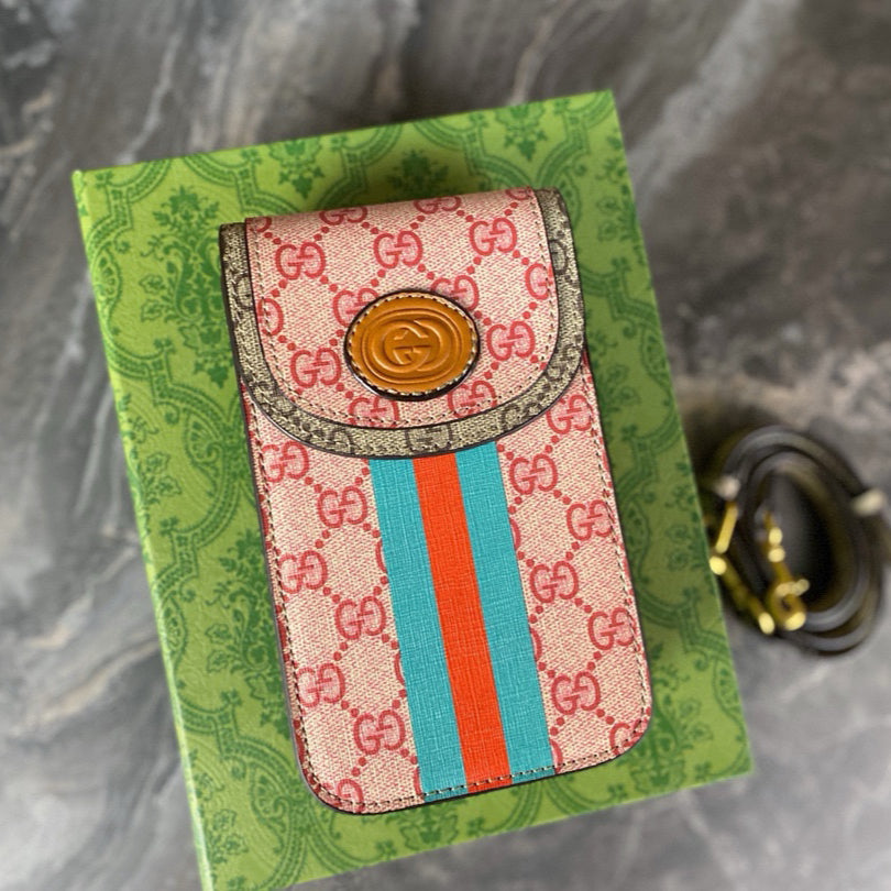 GUCCI Mini Shoulder Phone Bag｜10.5×17cm Crossbody｜Trendy Streetwear｜Celebrity Style