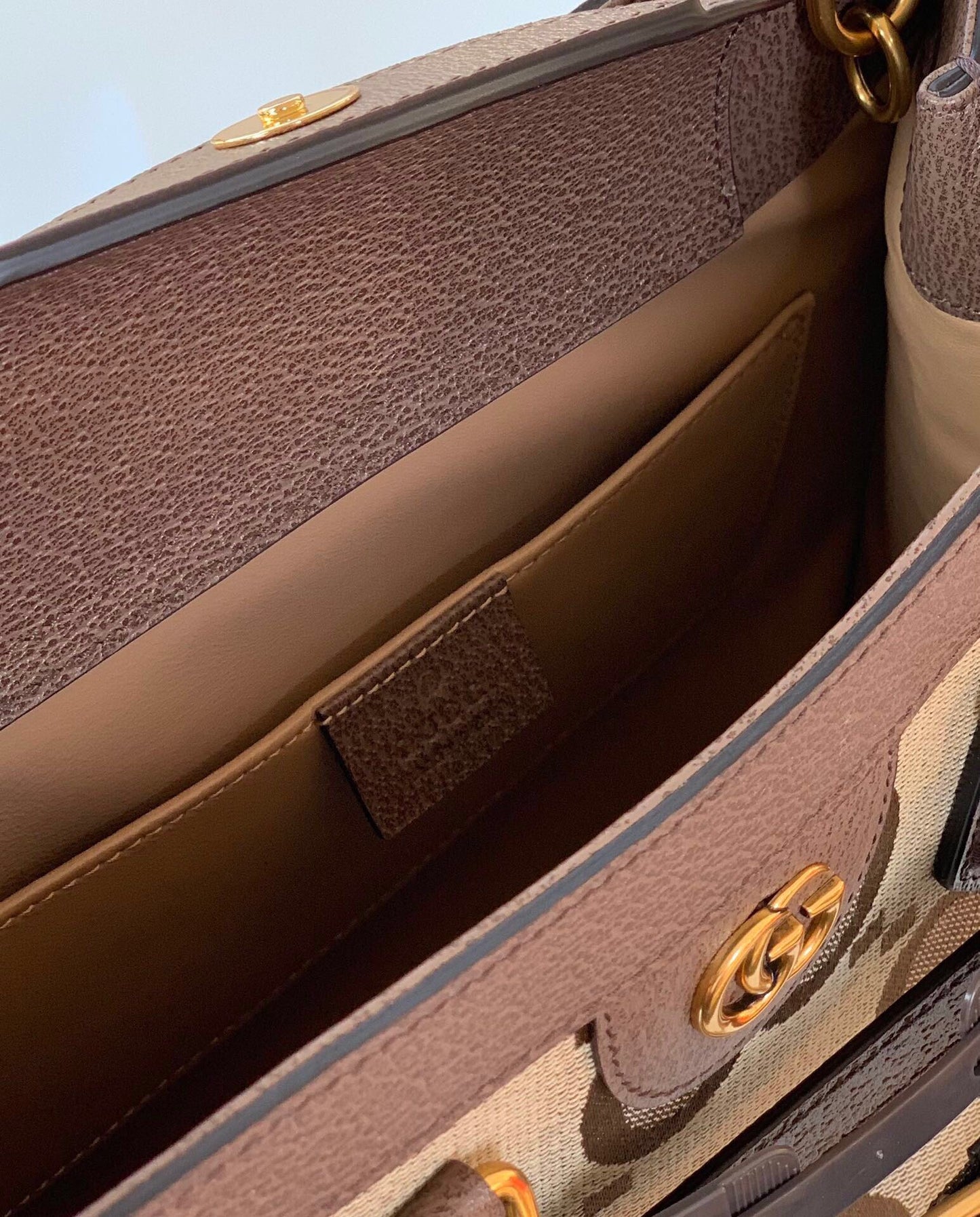 Gucci Diana Bamboo Small Tote Bag - GG Supreme Canvas with Leather Trim, Complete Green Packaging