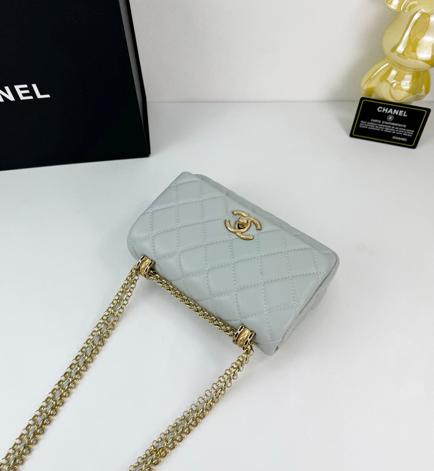 Chanel 24A Black Gold Fringe Chain Flap Bag｜Double Gold Bead Classic Design｜18cm Luxury Crossbody Bag