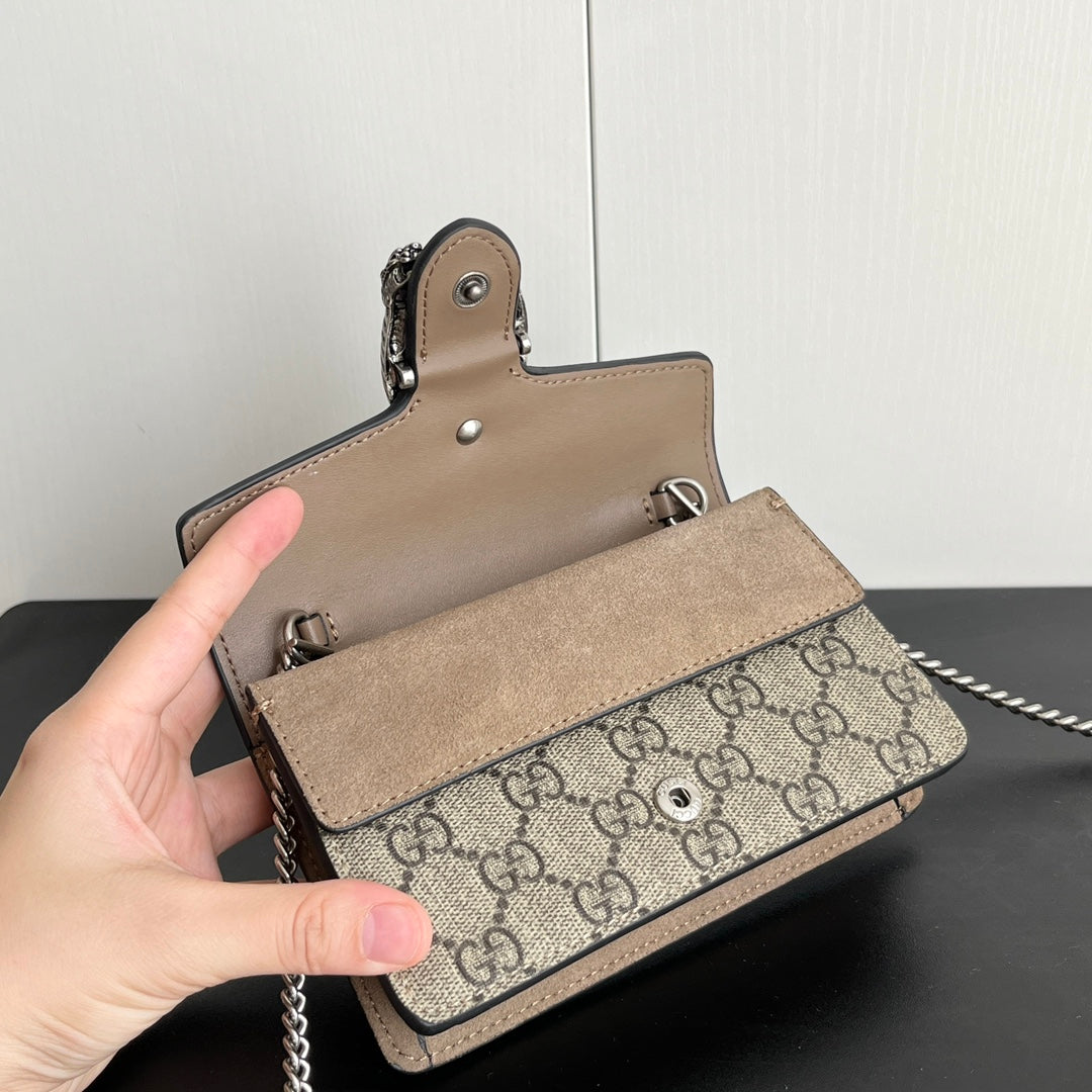 Gucci Dionysus Mini Bag – 16.5x10cm Iconic Size, Calfskin & Tiger Buckle, Entry-Level Street Style Icon