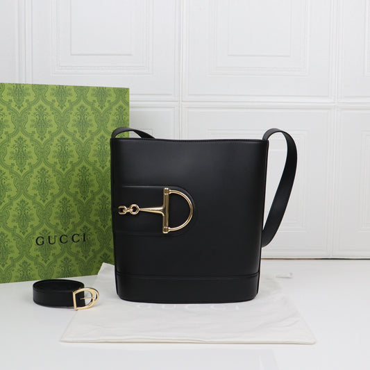 Gucci 73 Horsebit Bucket Bag 2025 Spring Summer | Black Oversized Tote with Detachable Strap | 26x27.5x11.5cm
