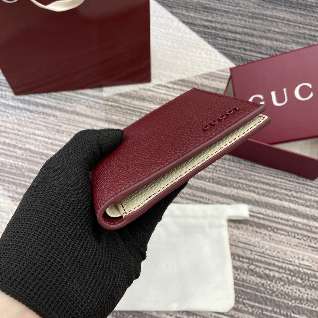 Gucci 2025 Early Spring Collection Green Calfskin Leather Bifold Wallet - Iconic Motif, Reimagined Elegance