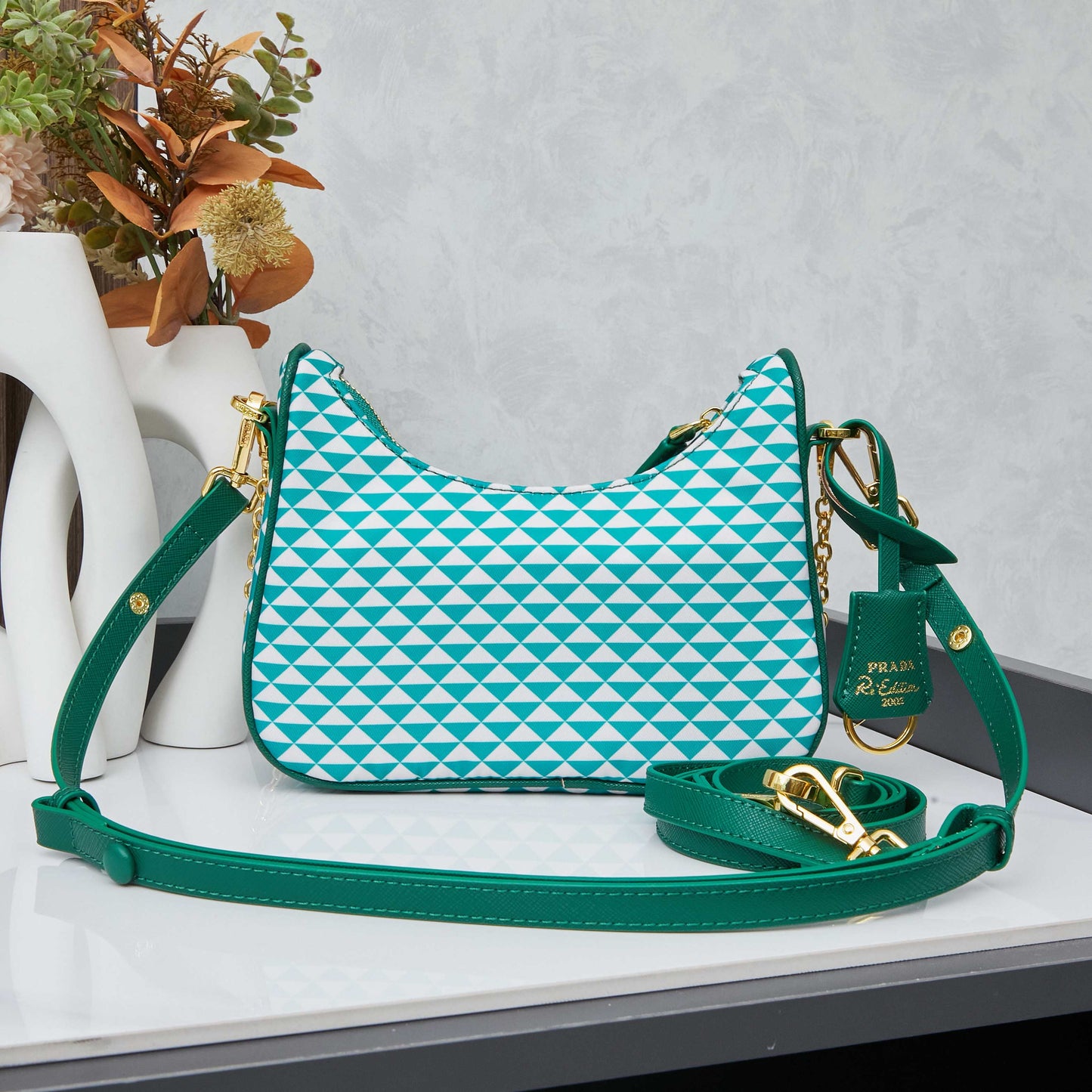 🔥 Prada Hobo 3-in-1 Transformer｜22×17×6cm Leather+Chain - 3 Looks 1 Bag