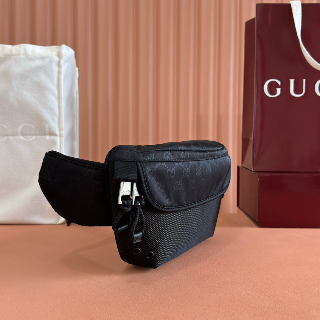 Gucci Fall Winter 2024 Men's Black Nylon Waist Bag | Embossed Logo Red-Green Web Strap Made in Italy