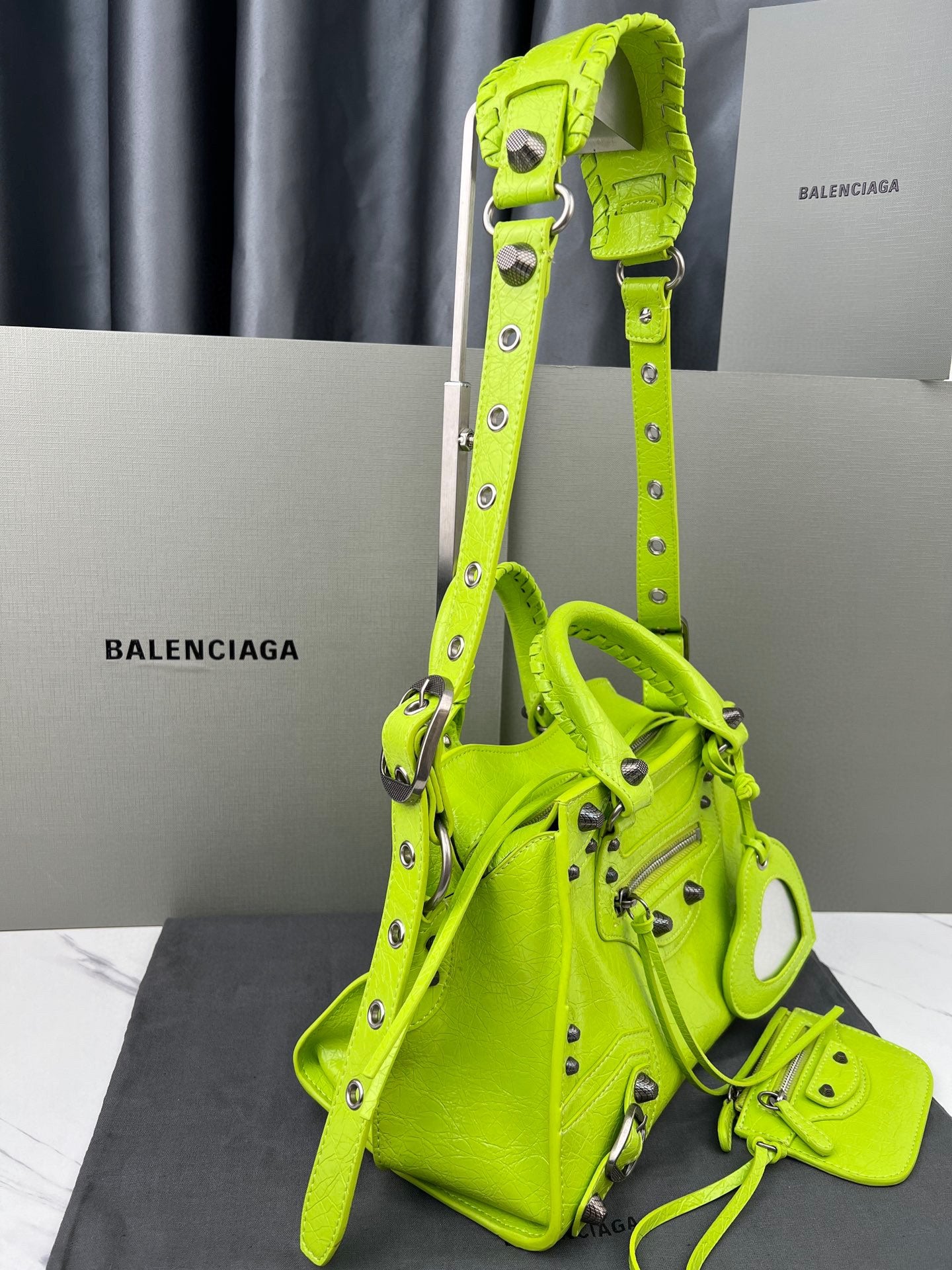 Fluorescent Green Paris Neo Cagole Biker Bag 2023 - Edgy Heart Mirror Bucket Bag | 26cm Statement Piece