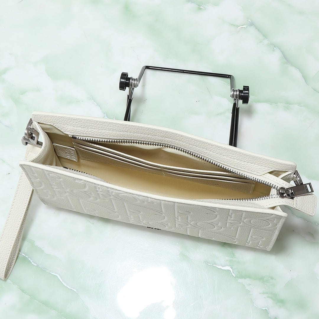 Dior A5 Triangle Clutch Bag｜Beige Gravity Outline Embossed Leather｜6 Card Slots & Detachable Wrist Strap