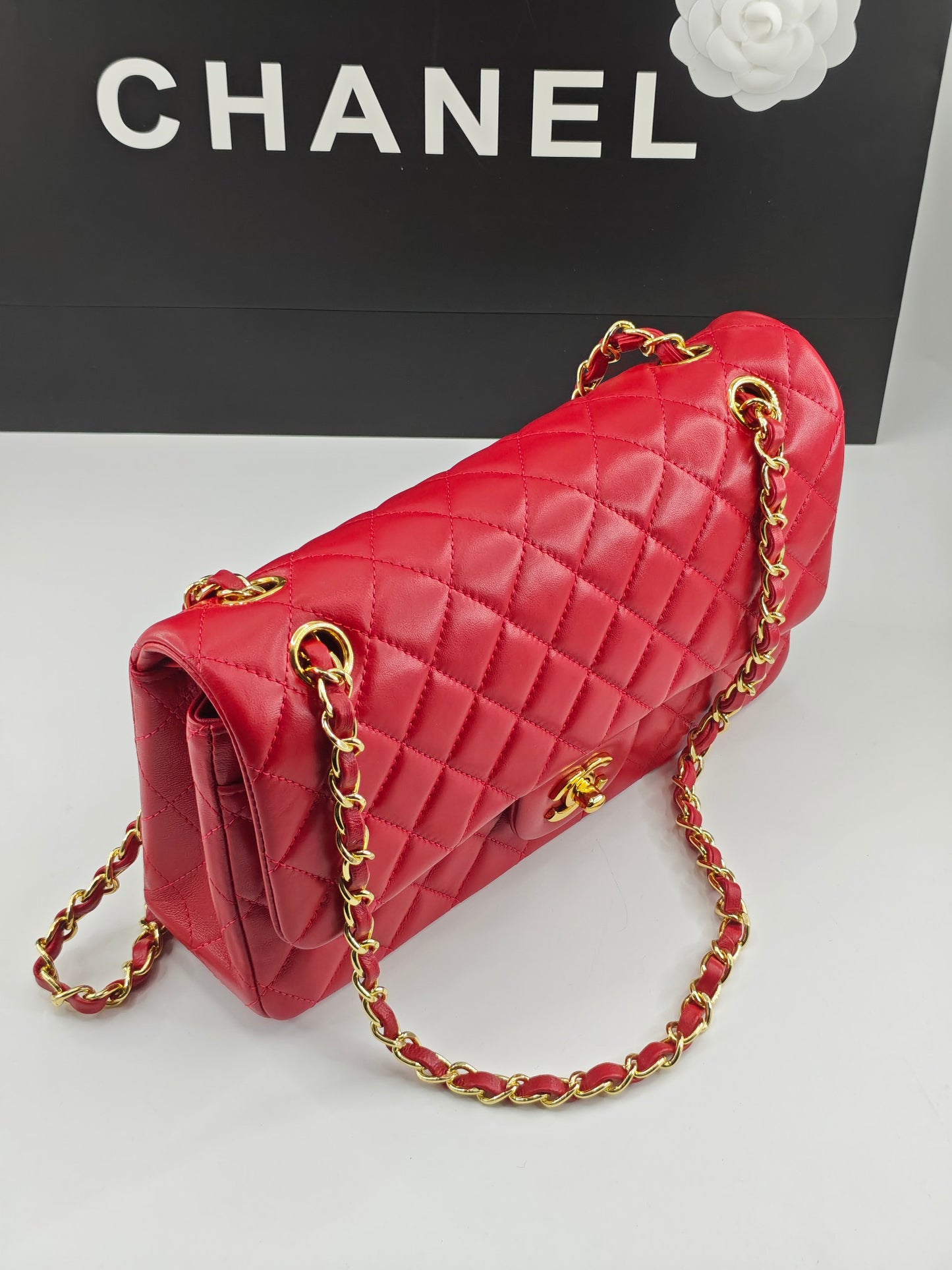 Chanel Classic CF1112 Handbag Genuine Imported Lambskin with Chip & Stamp 24K Gold Plated Hardware Anti-Fade Custom Luxury Red Gold Buckle