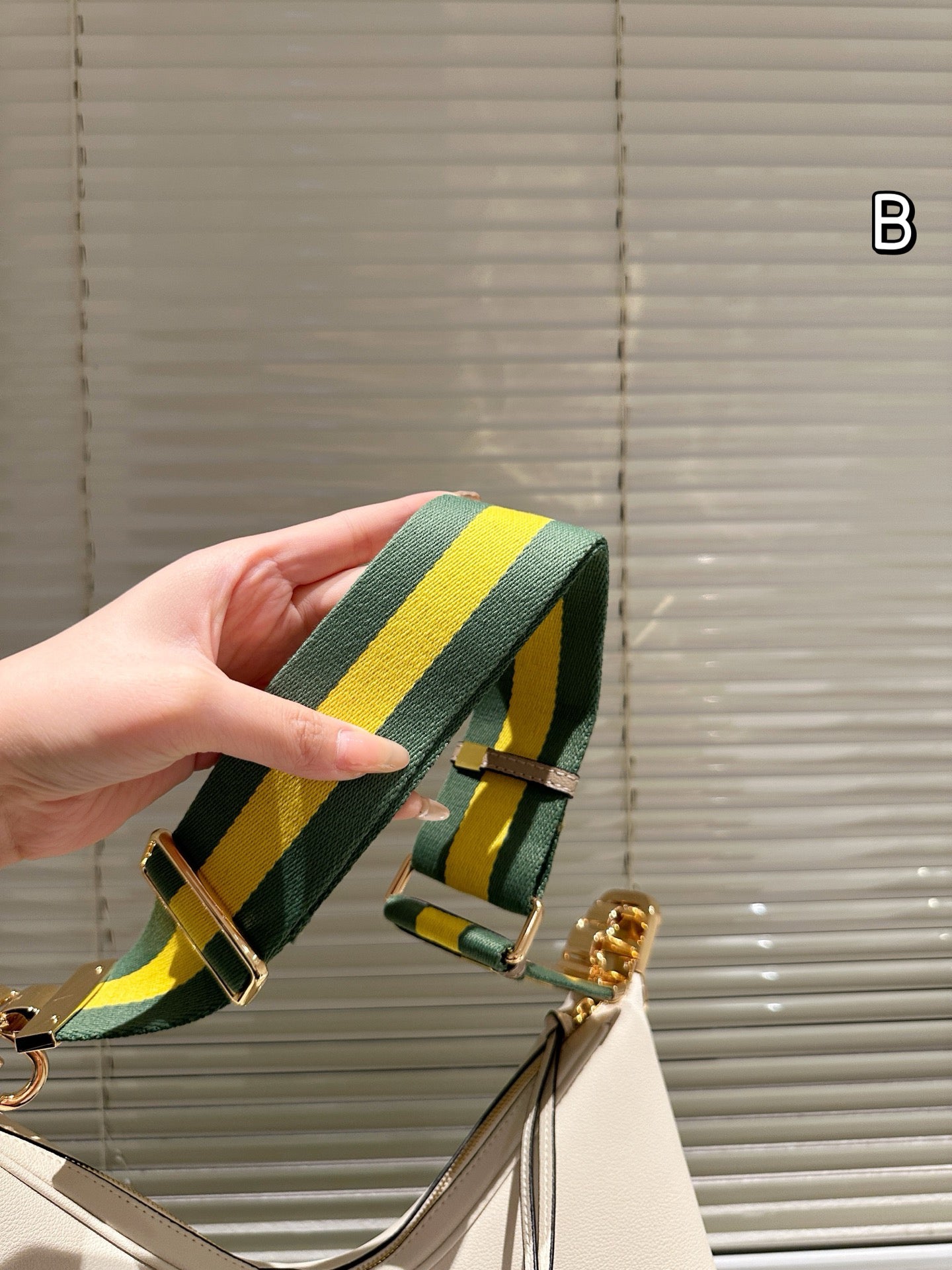 Gucci Convertible Handbag – Shoulder Bag & Tote Original Leather 33x29 Cm Full Packaging Recommended