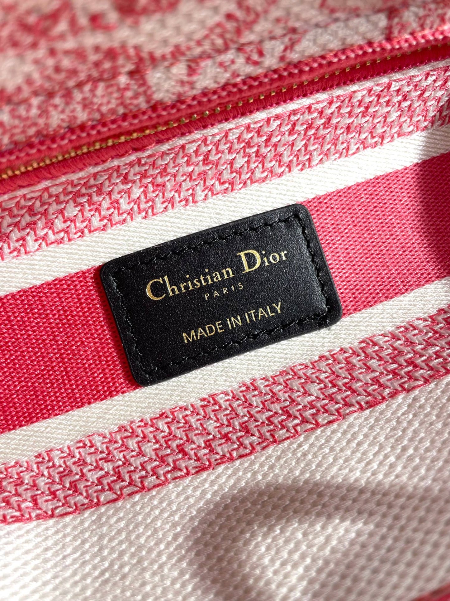 Dior Lady D-LITE Plum Tiger Embroidery Bag D6814 - Pietro Ruffo Sunset Collection with Magnetic Detachable Strap & D.I.O.R. Charms (Limited 24cm Cannage Bag)