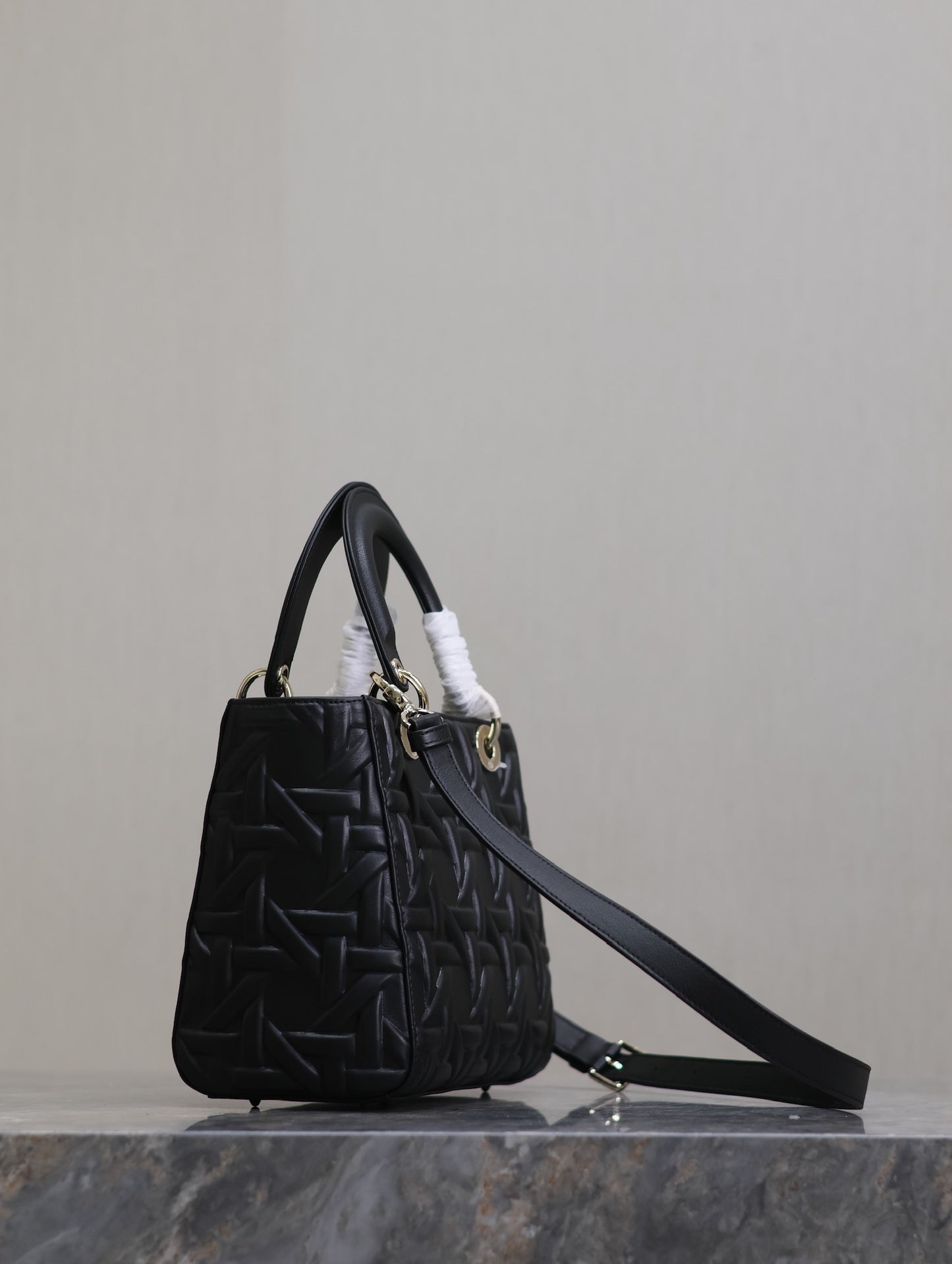 DIOR 2024 Fall/Winter Lady Dior Handbag | Black Calfskin with 3D Graphic Cannage & Pale Gold D.I.O.R. Charm, Medium 24cm