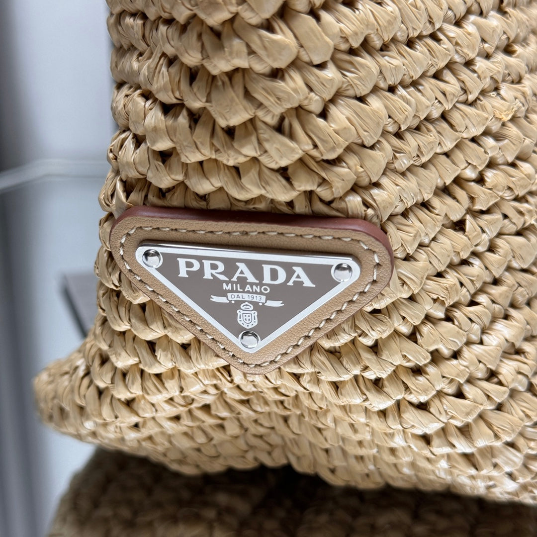 🌴 Summer Raffia Tote｜38x31.5x15cm Handwoven Two-Tone Bag - Beach & Market Tote