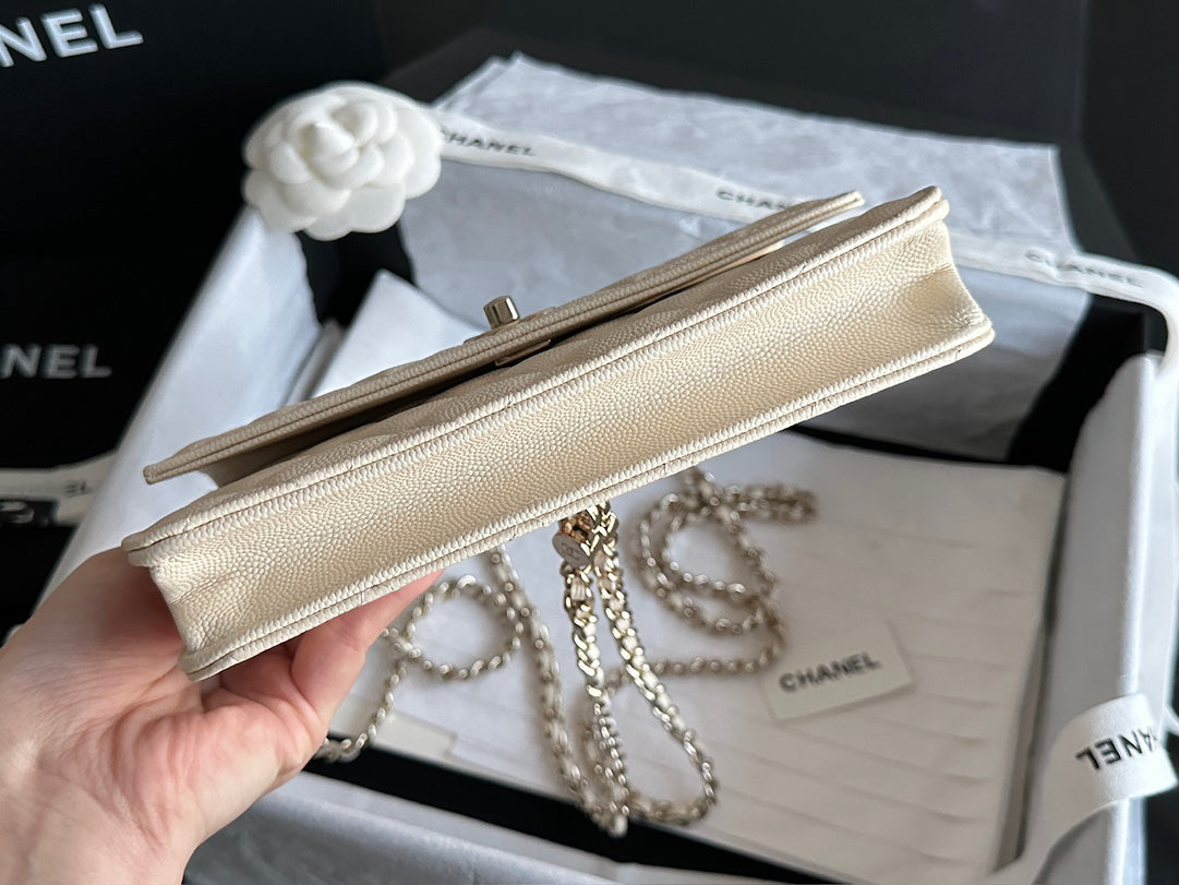 Chanel 25C Mini Backpack | Cream & Champagne Gold | France Hass Original Caviar-grained Calfskin | ZP-Grade Champagne Gold Hardware | Exclusive Release
