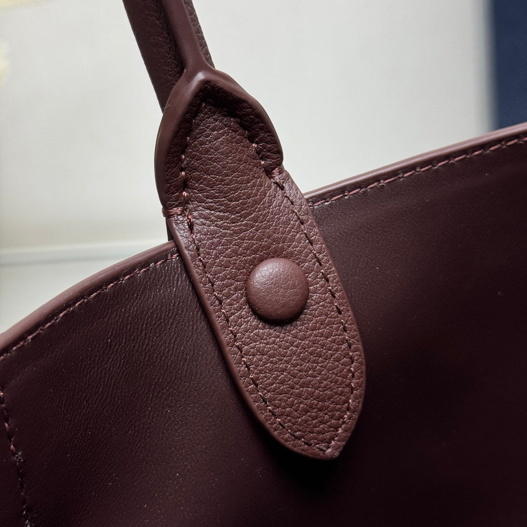 DoubleBag Small Shopper Tote 2024 | 32cm Genuine Leather + Lambskin Lining | Adjustable Strap & 3 Compartments | Belt Accent