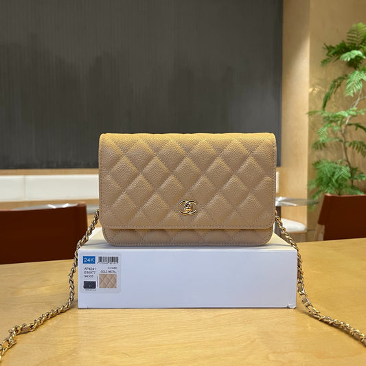 CHANEL 25c Wallet on Chain (WOC) | Exclusive Haas Caviar Leather Gold-Tone | Double C-Lock "Lucky Purse" | 12cm Mini Crossbody